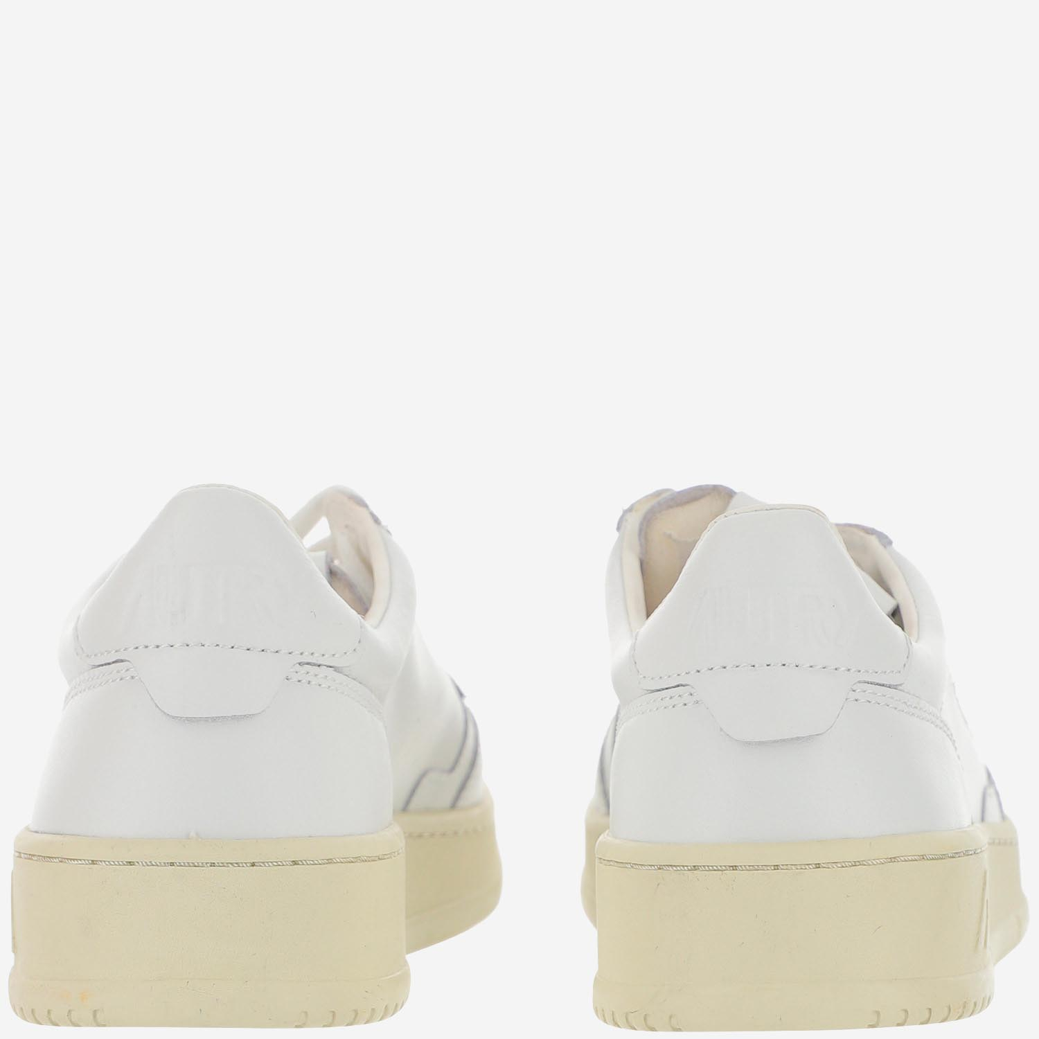 [AUTRY] Sneakers FW26 AULMLL15LEATLEATWHTWHT