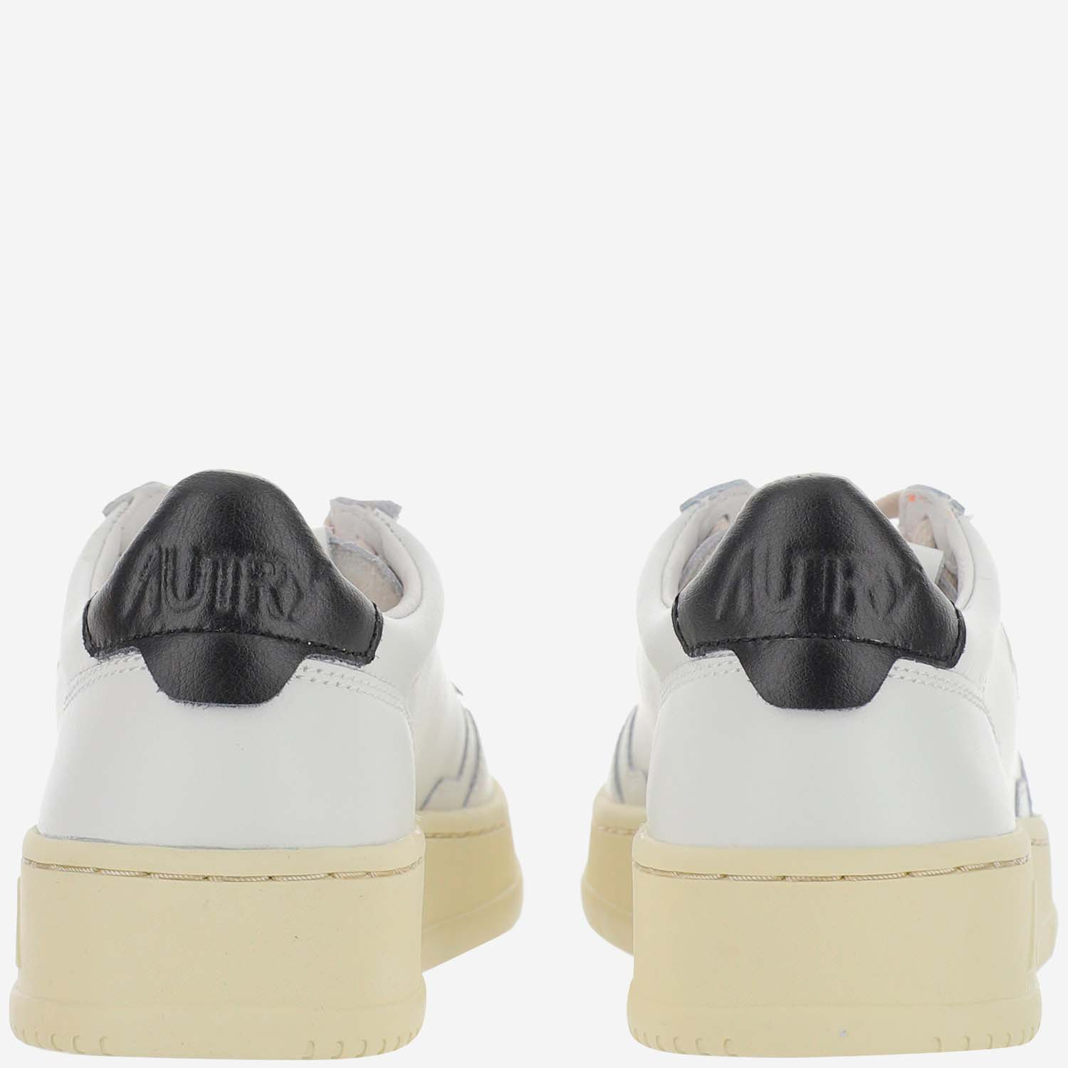 [AUTRY] Sneakers FW26 AULWLL22LEATLEAT WHTBLACK