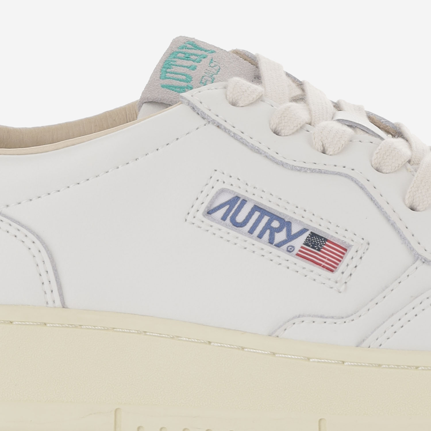 [AUTRY] Sneakers FW26 AULMHJ01LEASUECOLLEGWHTNUVOLE