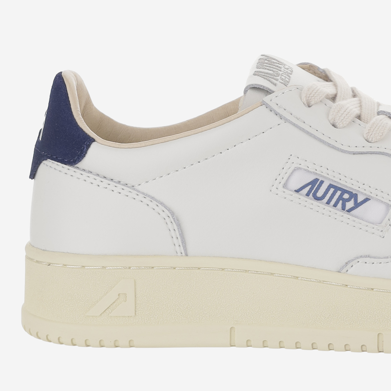 [AUTRY] Sneakers FW26 AULMBJ03LEASUELOGOWHTBLUEDEP