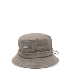 [JACQUEMUS] Hat FW26 ACU00001AW00916 880