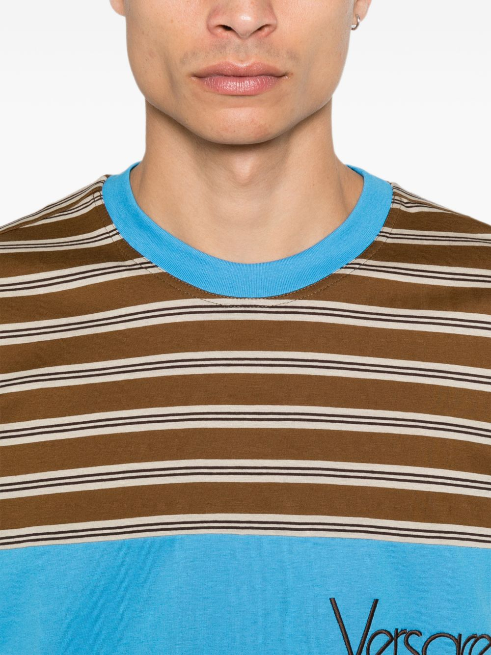 [Versace] T-shirts Short Sleeve FW26 1025511 1A18639 6N630