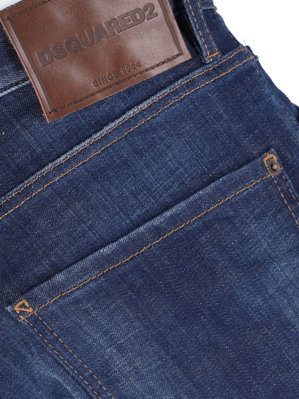 [Dsquared2] Jeans FW26 S74LB1903 D30010470