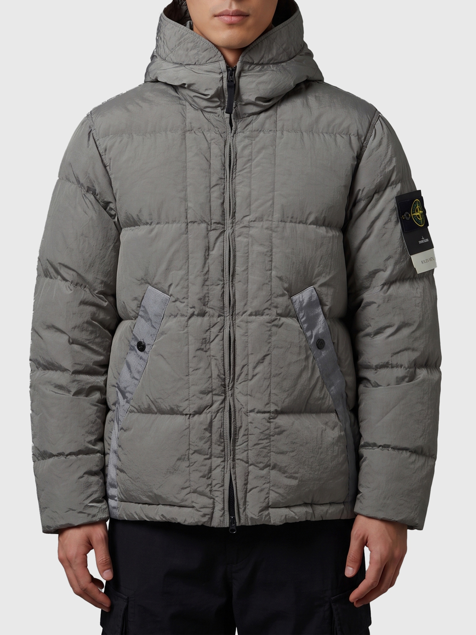 [Stone Island] Down Jacket FW26 L2S154100019_S0019_V0060