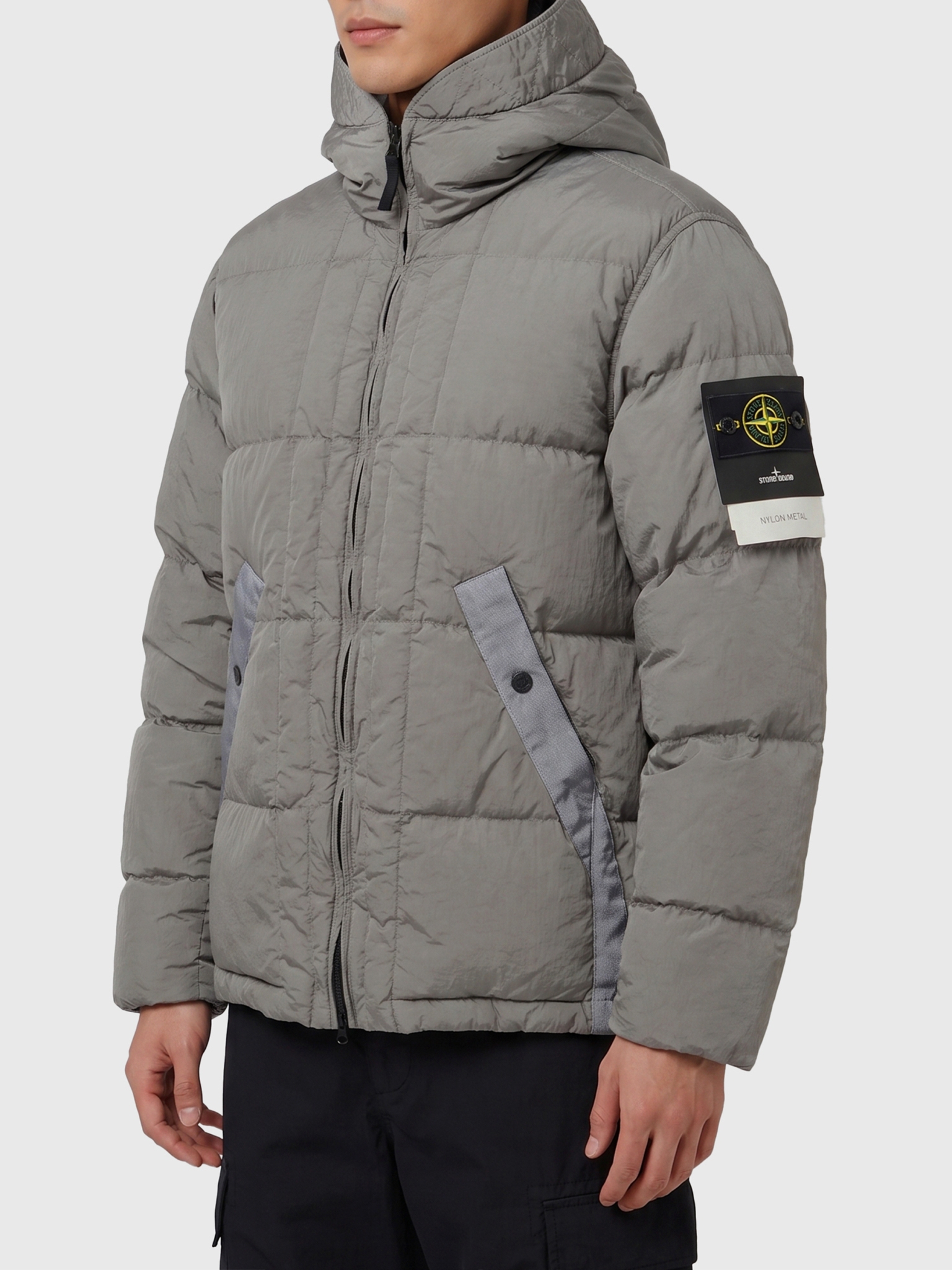 [Stone Island] Down Jacket FW26 L2S154100019_S0019_V0060