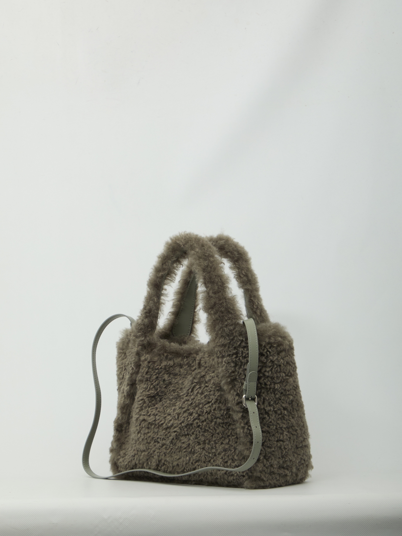 [Stella McCartney] Shoulder bag FW26 513860_WP0747_1464