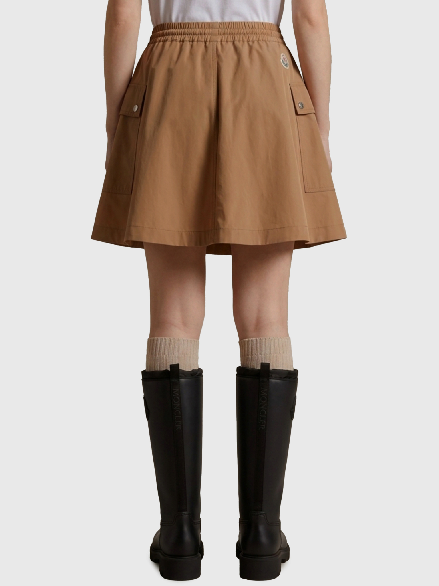 [Moncler] Mini skirt FW26 L20932D00024_599MD_24N