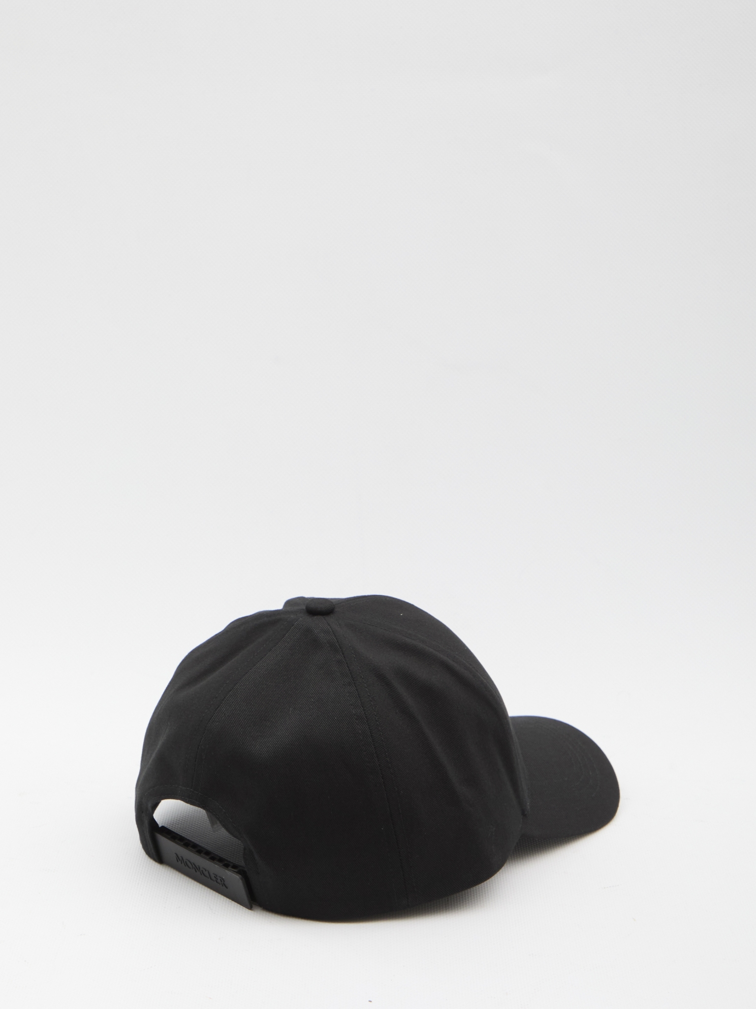 [Moncler] Cap FW26 L10913B00008_0U082_999