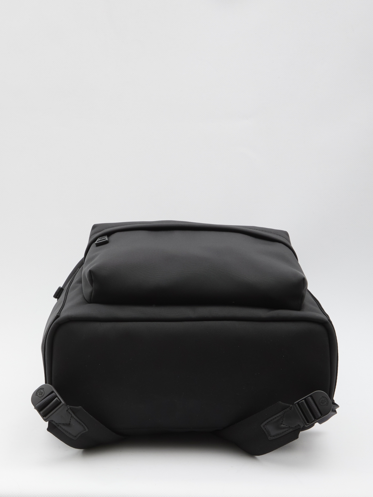 [Moncler] Backpack FW26 L109A5A00009_M7755_999