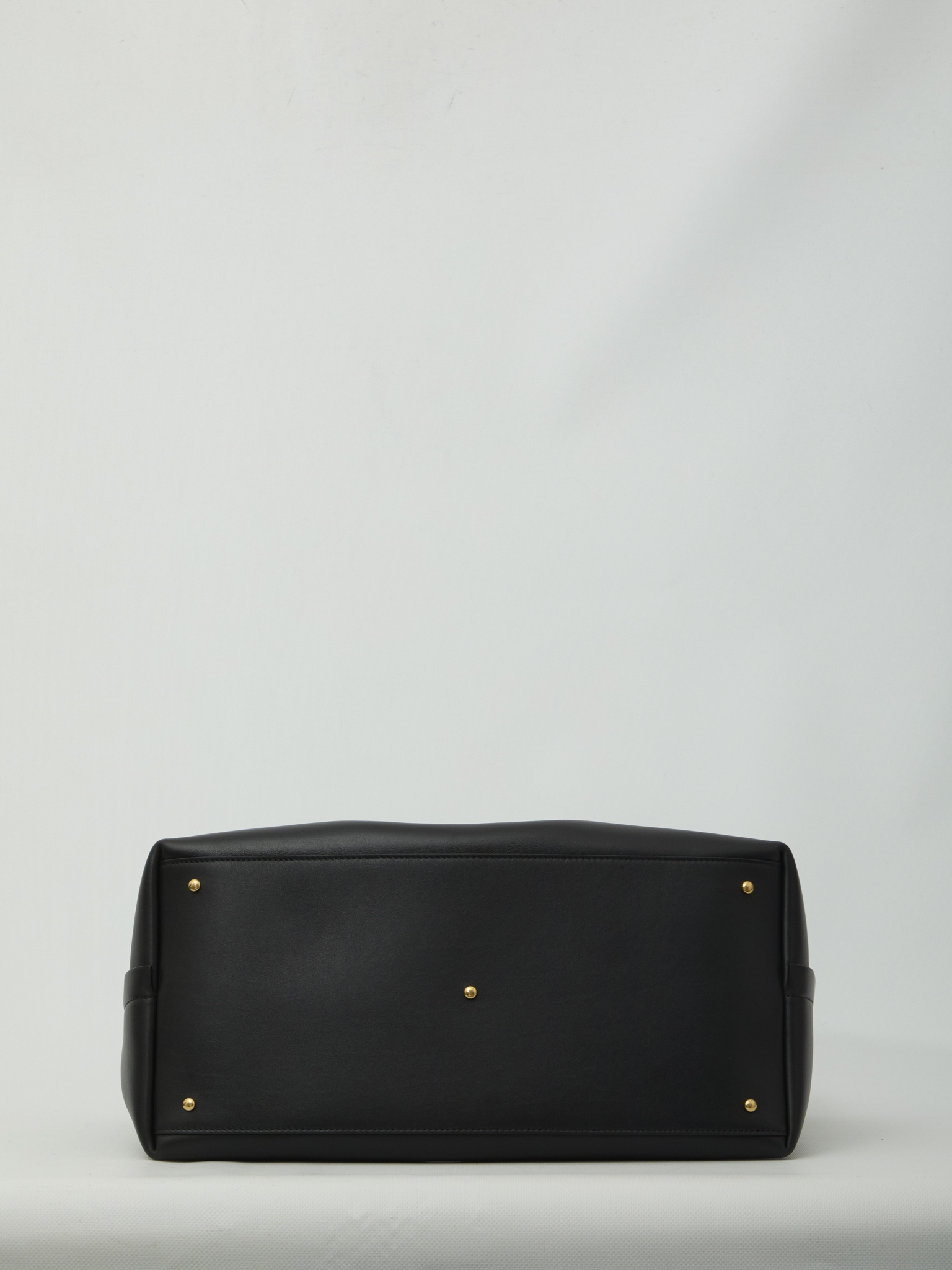 [Valentino Garavani] Shoulder bag FW26 9W2B0T82_WLA_0NO
