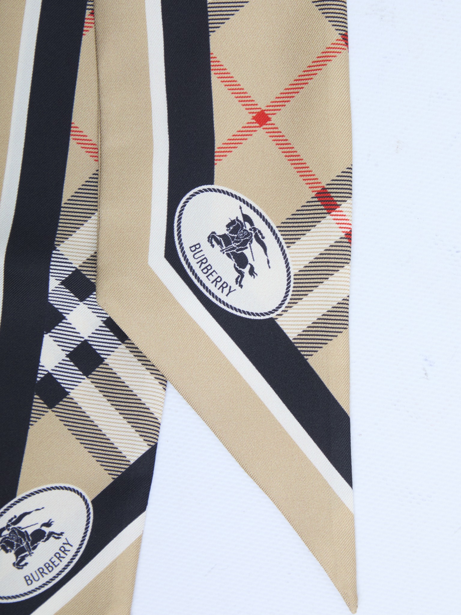 [Burberry] Scarf FW26 8114238__A2021
