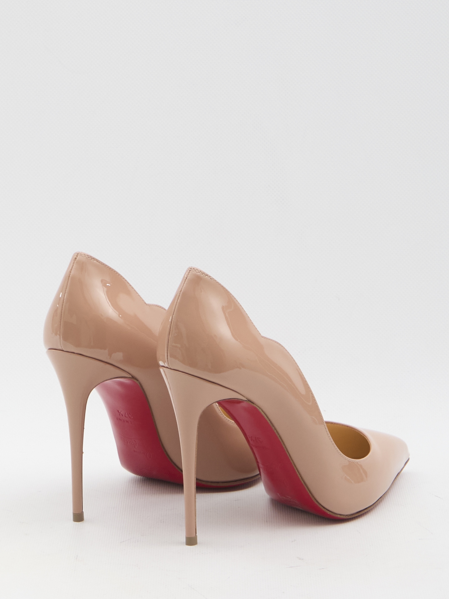 [Christian Louboutin] Pumps FW26 1190911_PK1A_NUDE