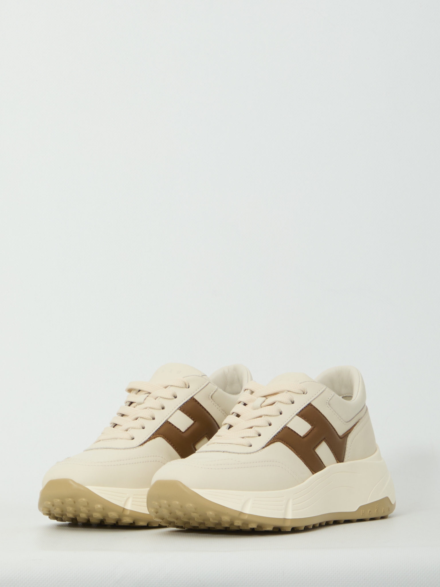 [Hogan] Sneakers FW26 HXW6410EH41_VFX_0R1L