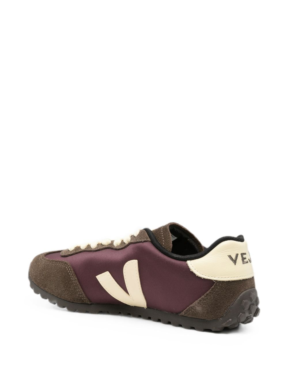 [Veja] Sneakers FW26 AIW3421685AAB