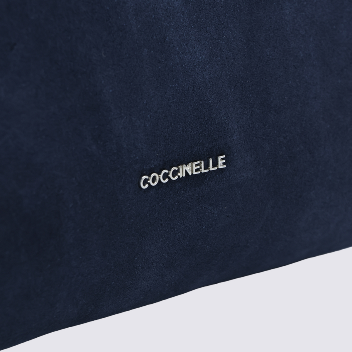 [Coccinelle] Cross body bag FW26 E1P6P580101B29