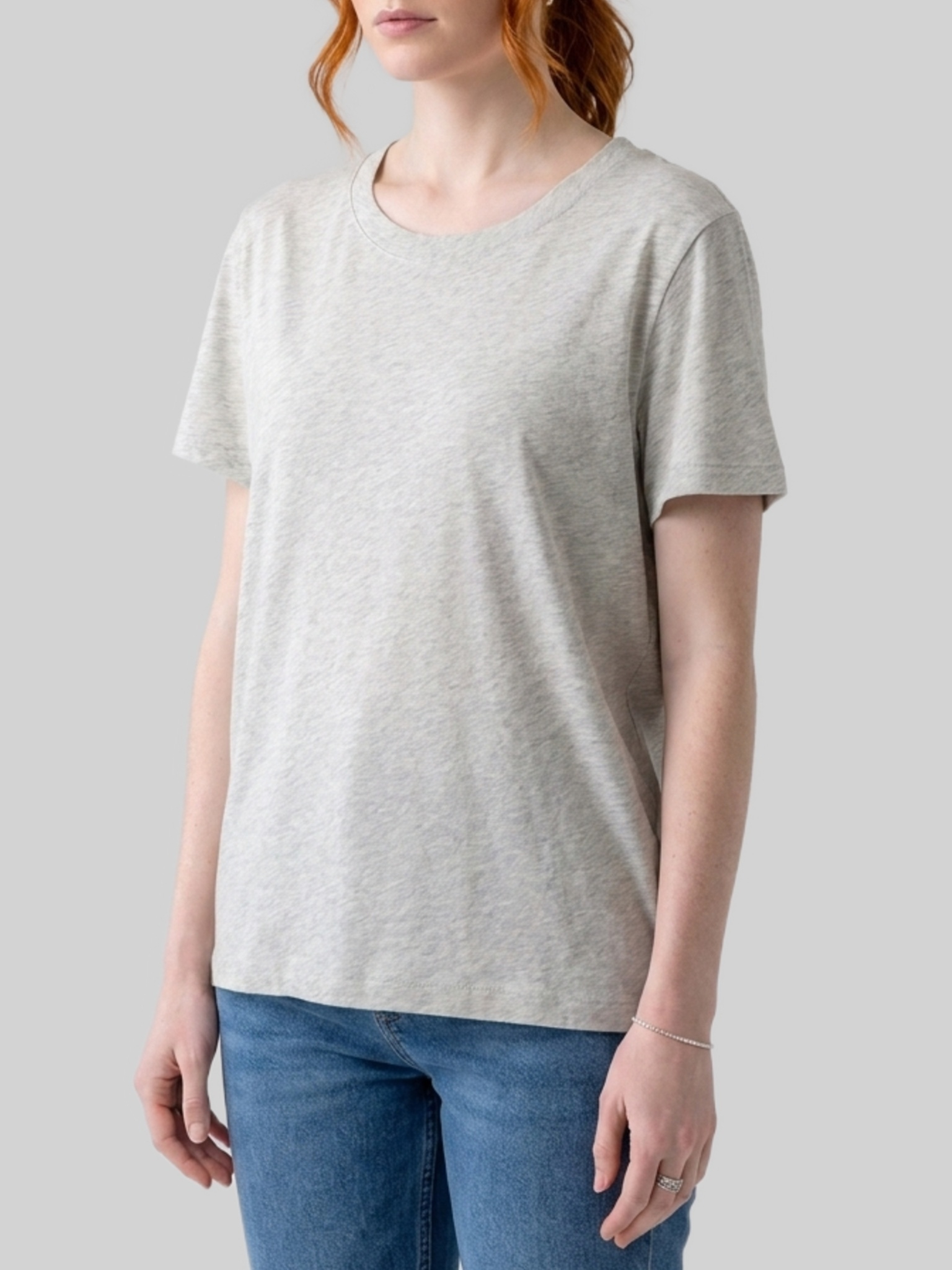 [THE ROW] T-shirts Short Sleeve FW26 R000680_K801_LRM