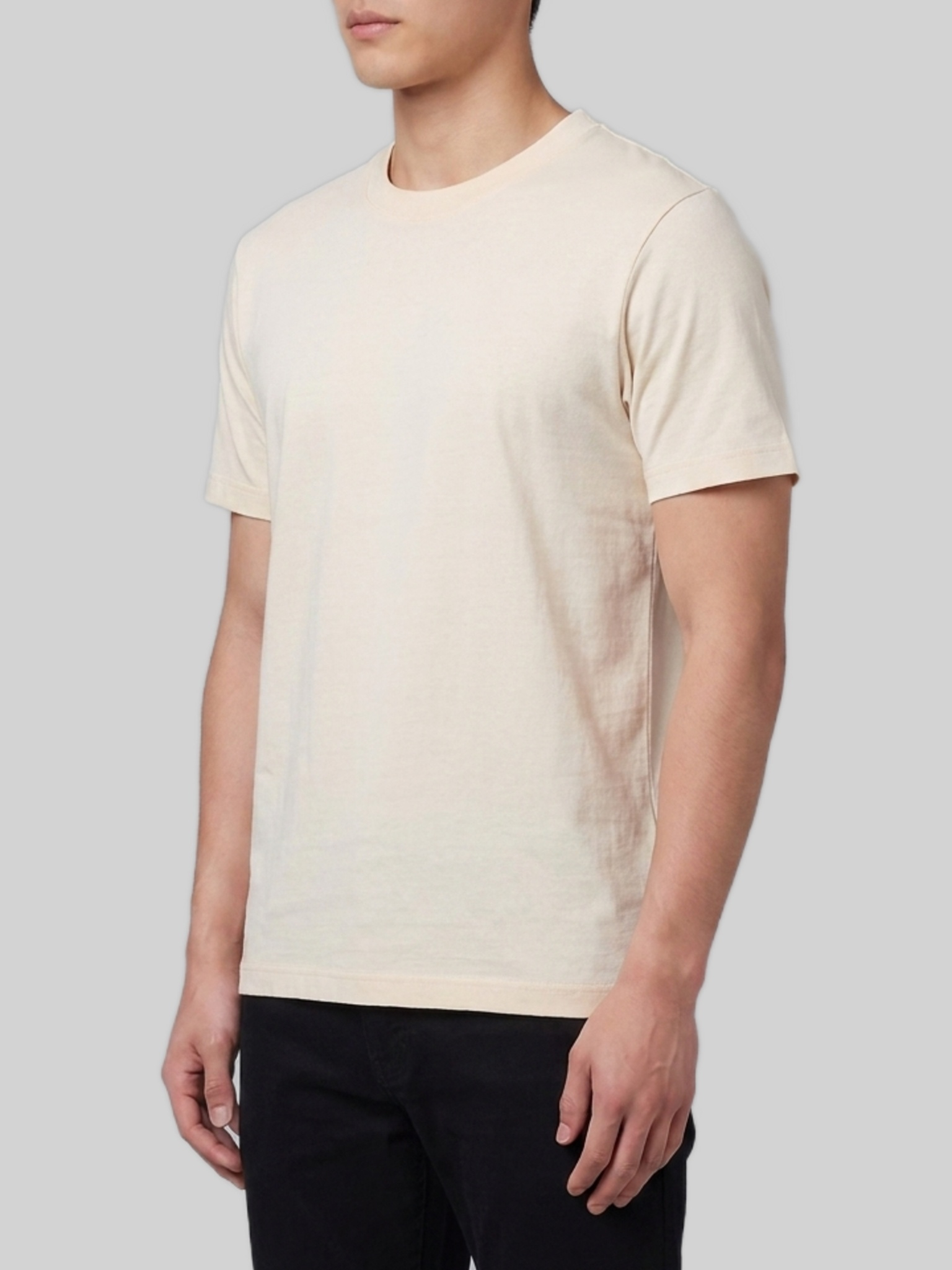 [THE ROW] T-shirts Short Sleeve FW26 1403_K788_ECR