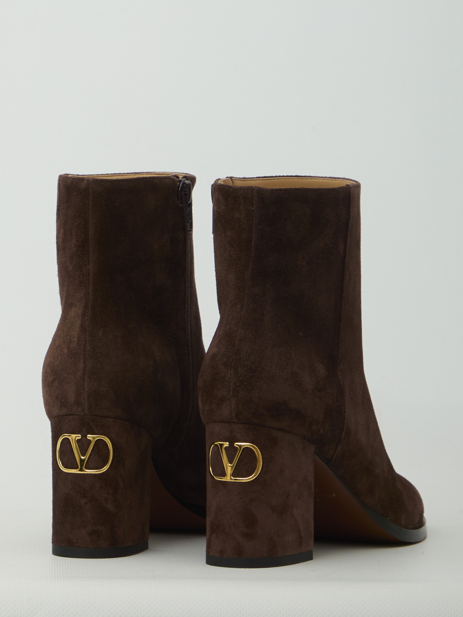 [Valentino Garavani] Ankle Boots FW26 9W2S0NE9_DHU_0TO
