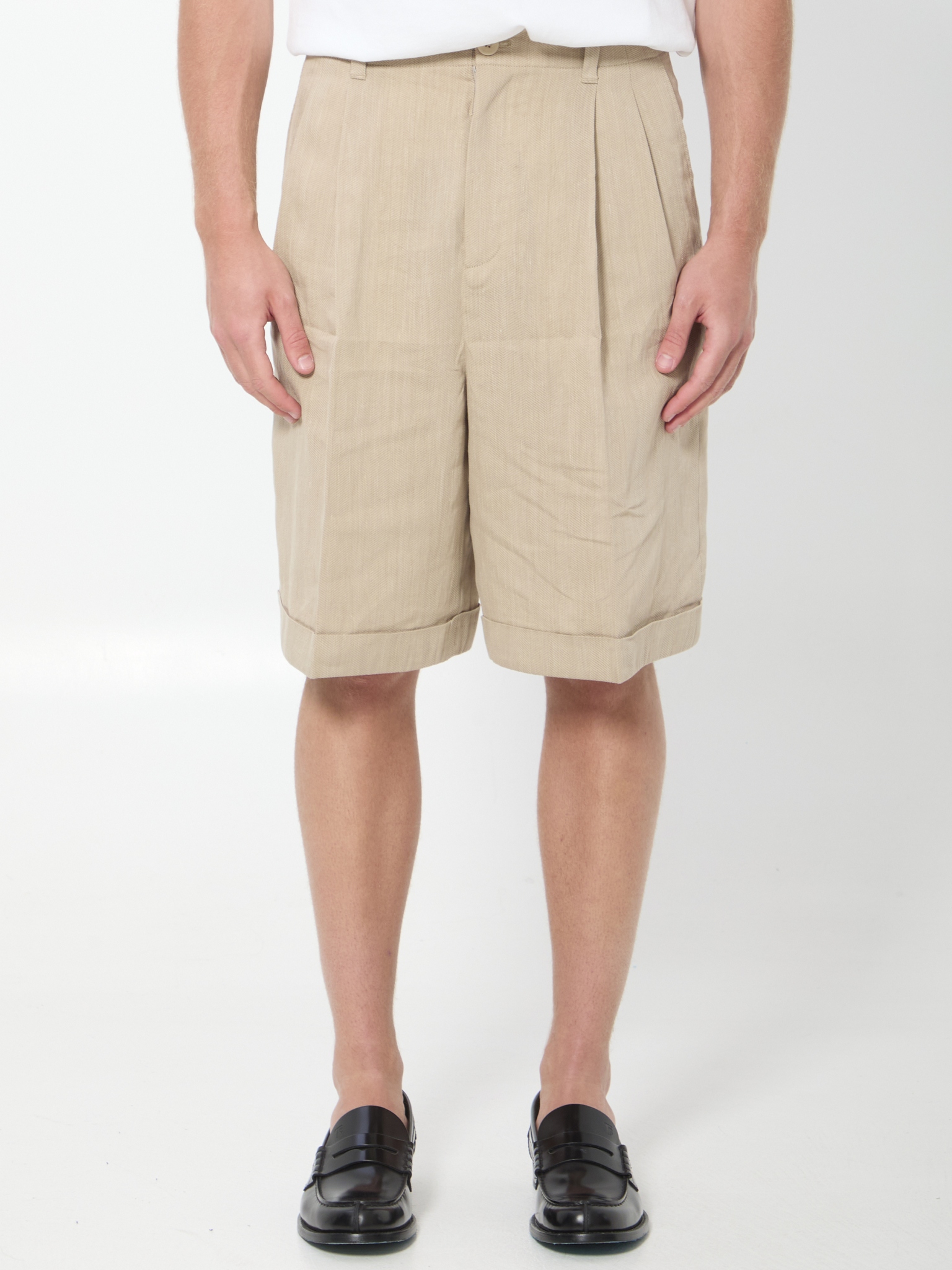 [JACQUEMUS] Shorts SS26 SOM00537A_W00738_150