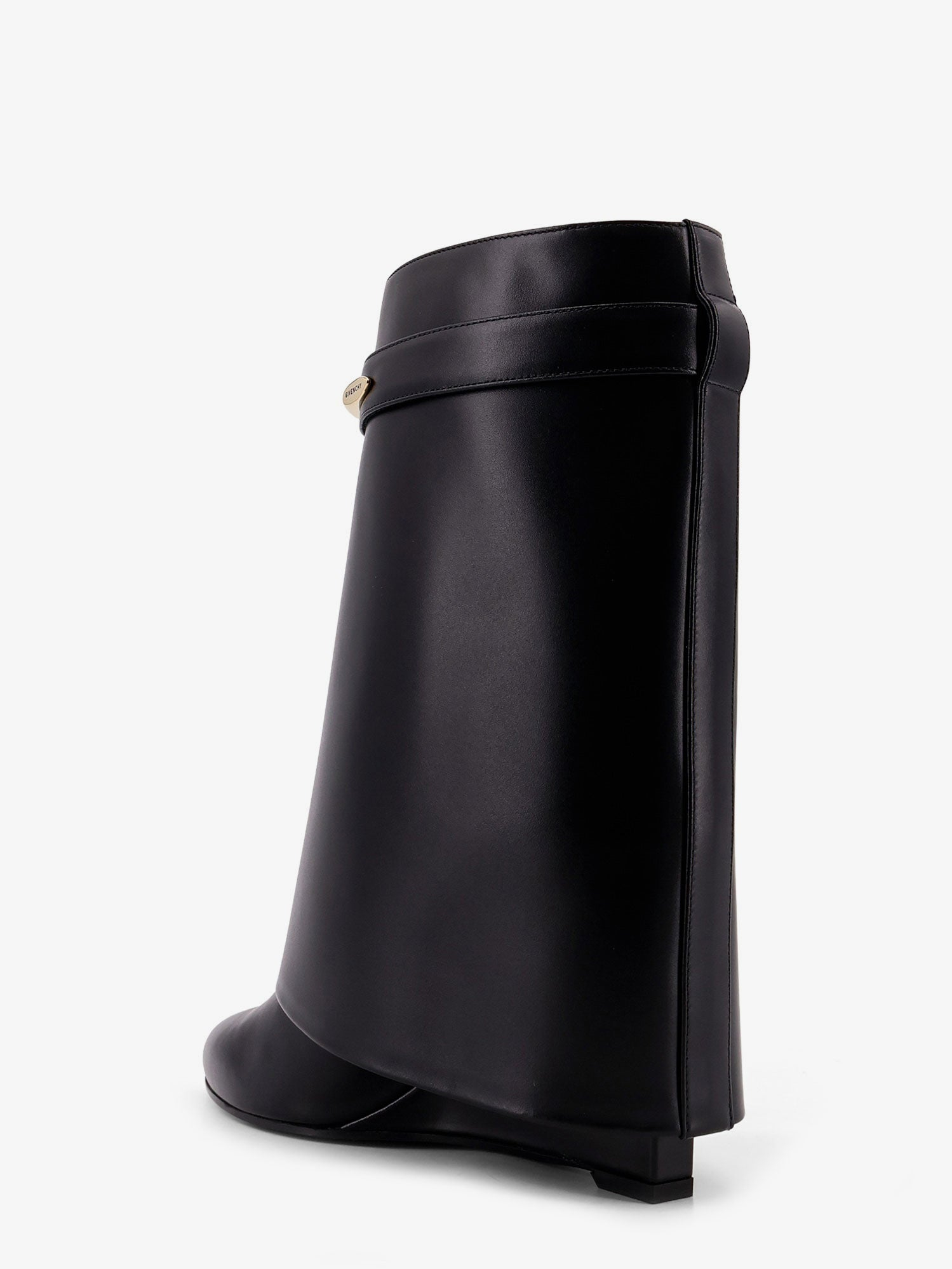 [Givenchy] Boots FW26 BE605LE1J7001