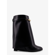 [Givenchy] Boots FW26 BE605LE1J7001
