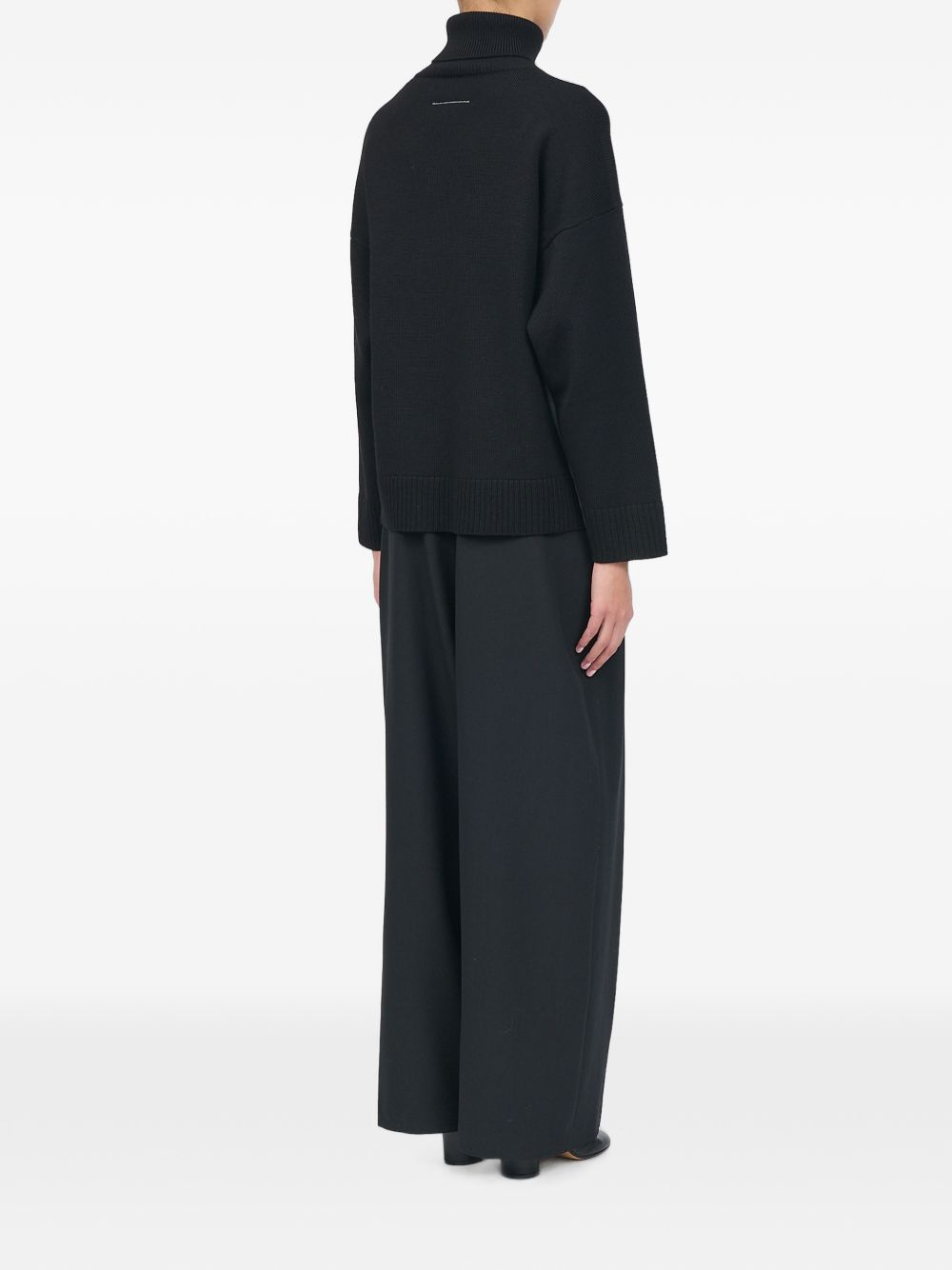 [MM6 Maison Margiela] Knitwear FW26 S52HA0306 M13280 961