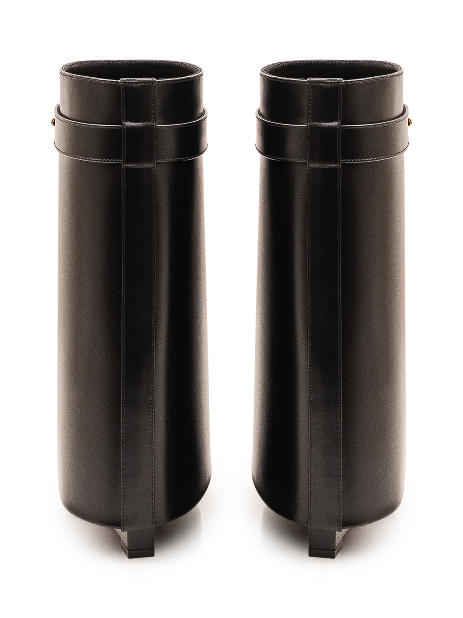 [Givenchy] Boots FW26 BE605LE1J7 001