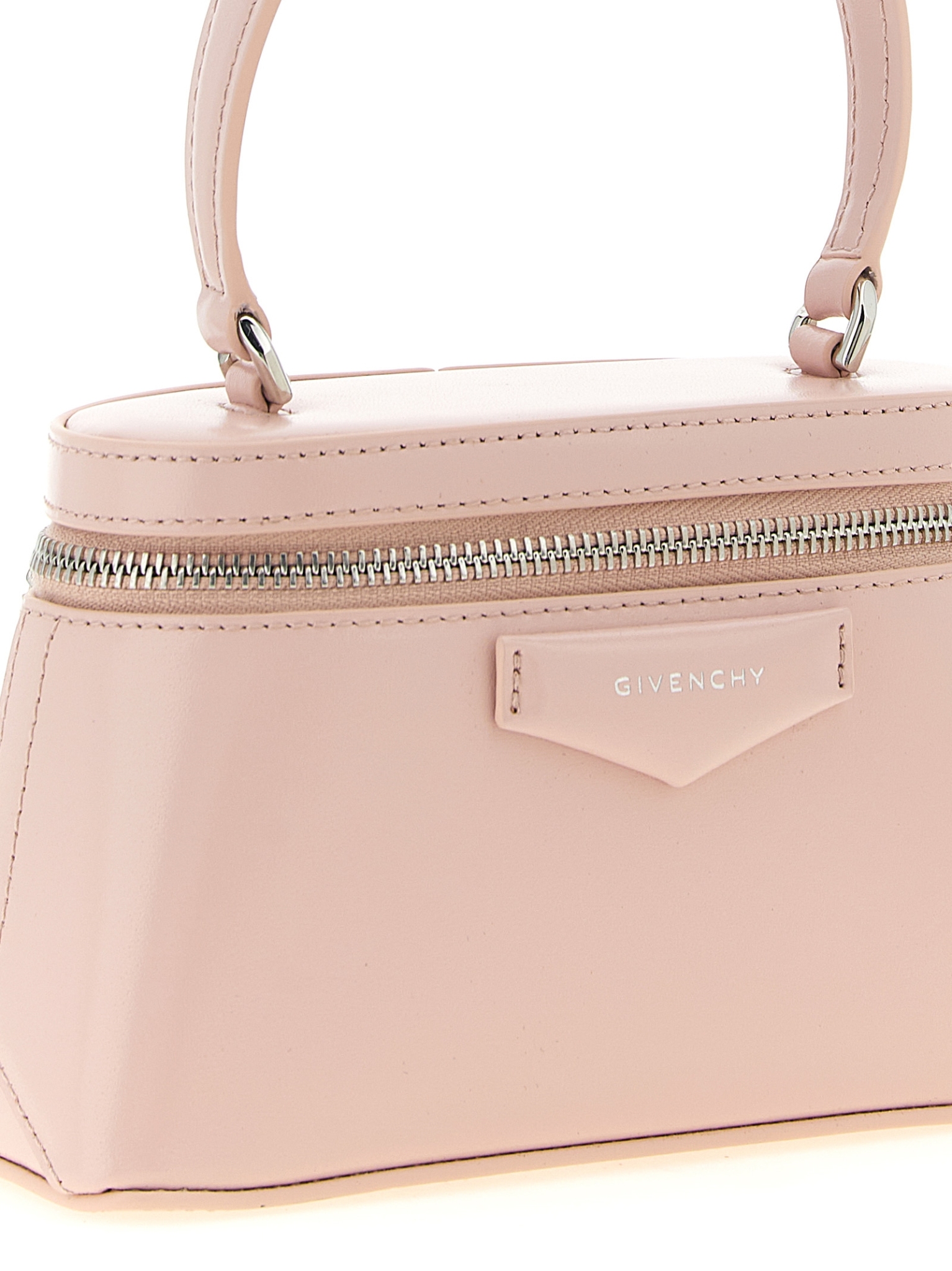 [Givenchy] Cross body bag SS26 BB60QMB00D661