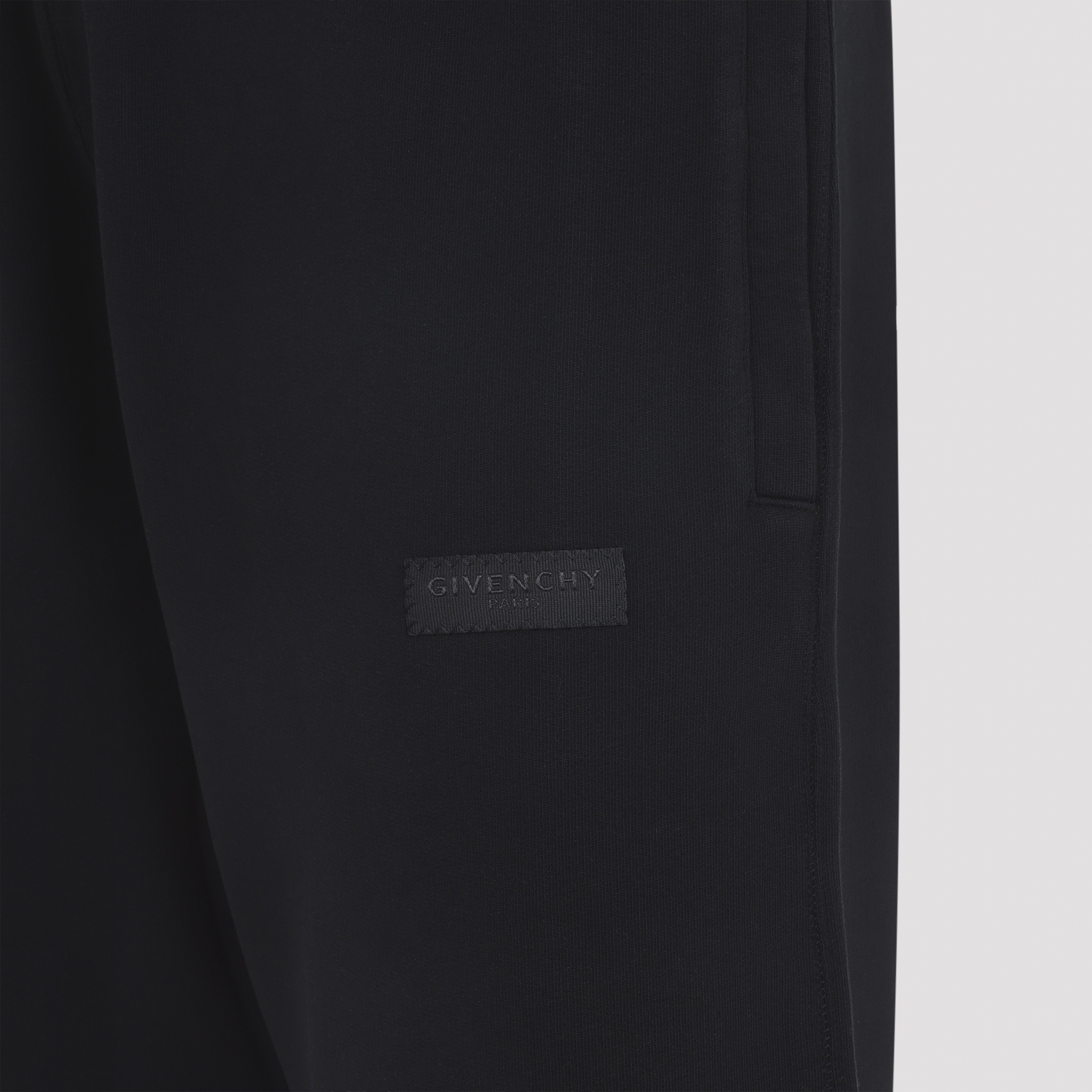[Givenchy] Jogger pants FW26 BM51N43YSK