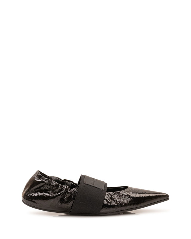 [Givenchy] Flat shoes FW26 BE501EE2JH 001