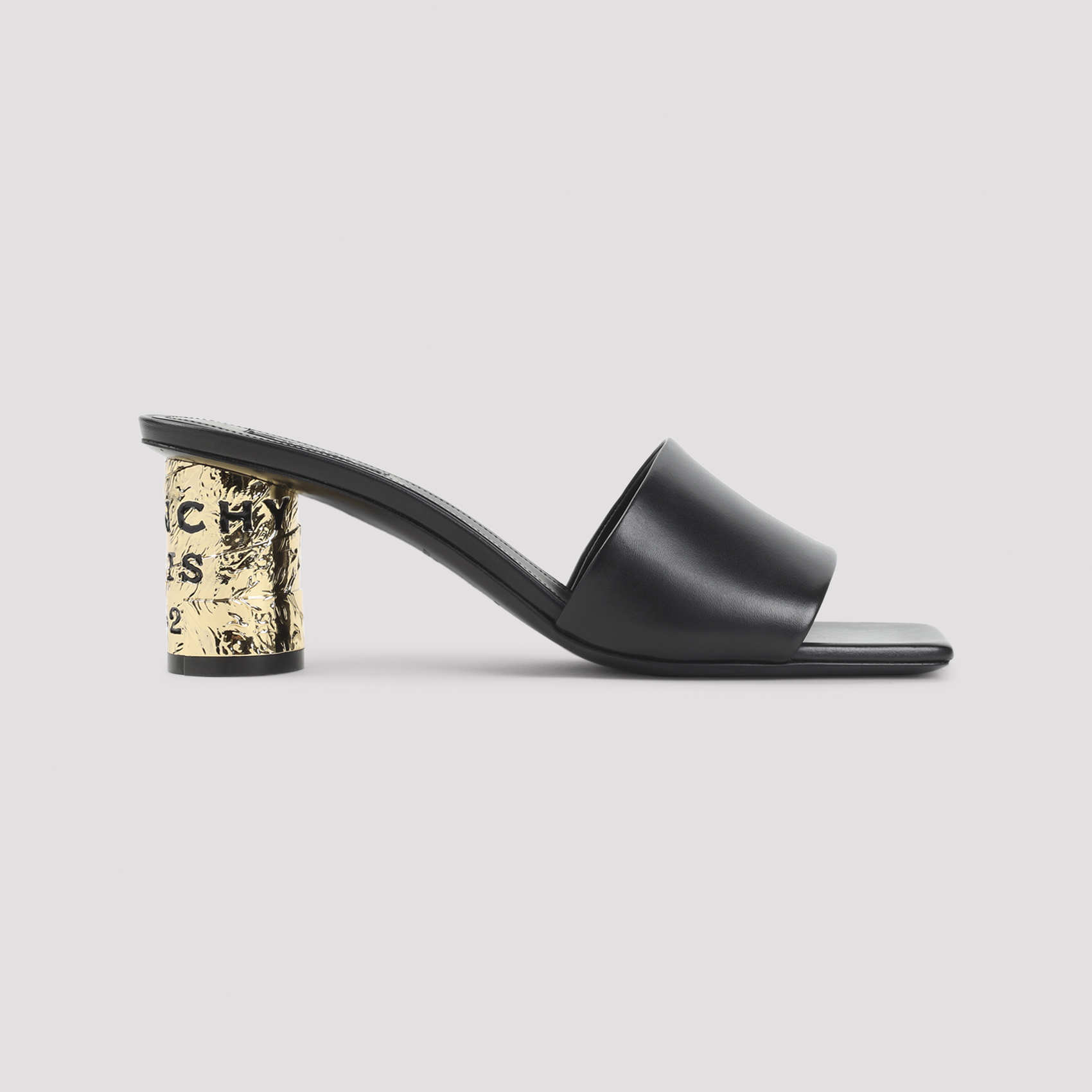 [Givenchy] Sandals FW26 BE30AGE1J7