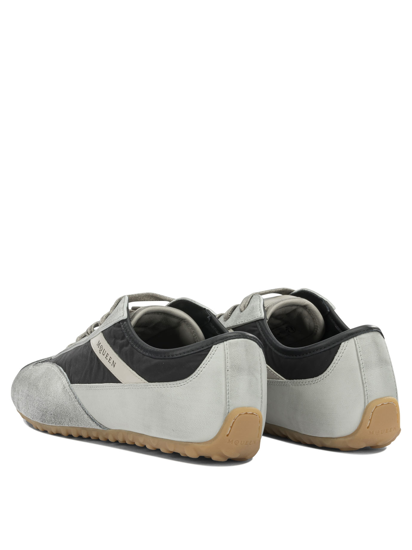 [McQueen] Sneakers FW26 868496WIAKI1395