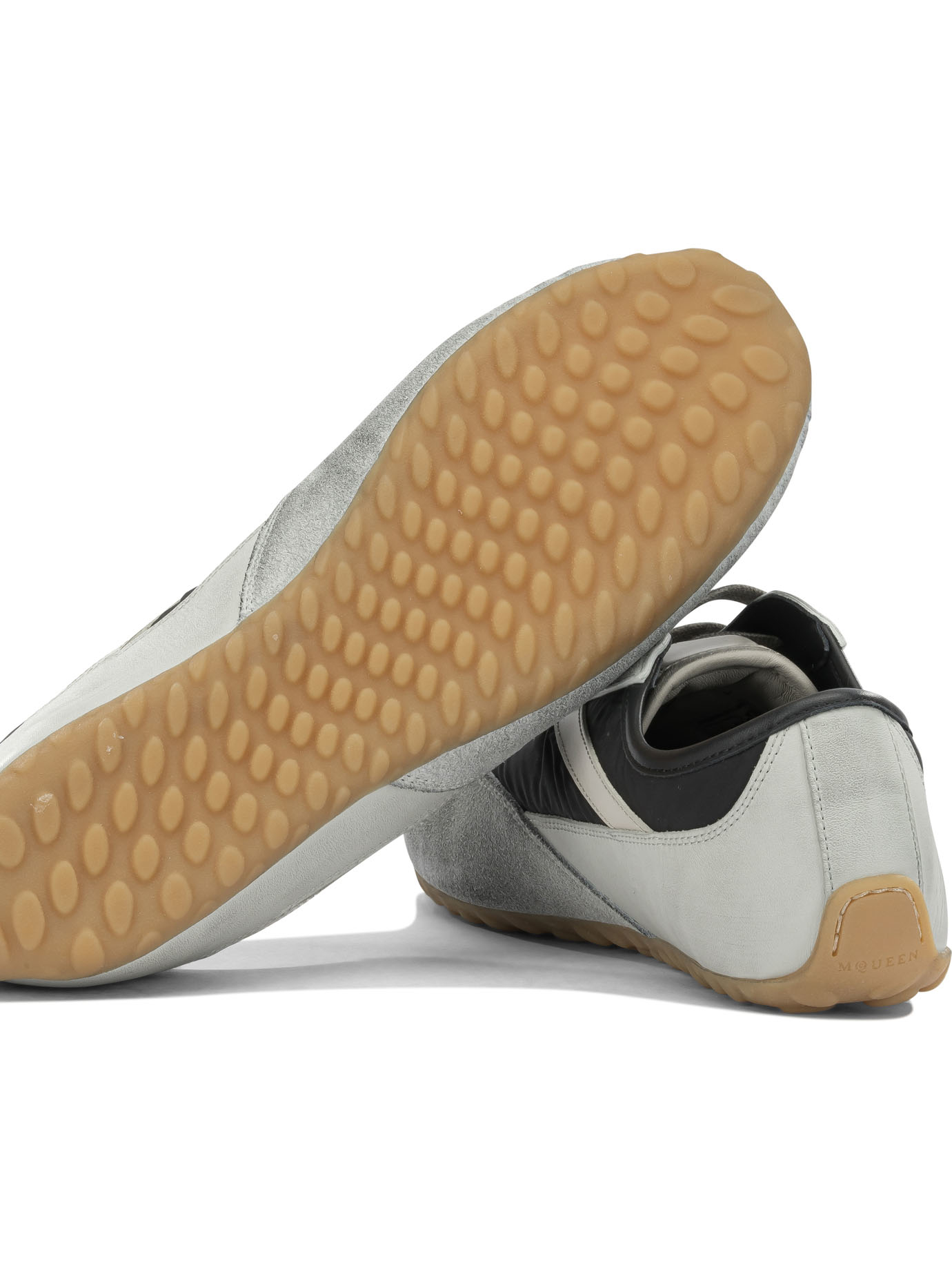 [McQueen] Sneakers FW26 868496WIAKI1395