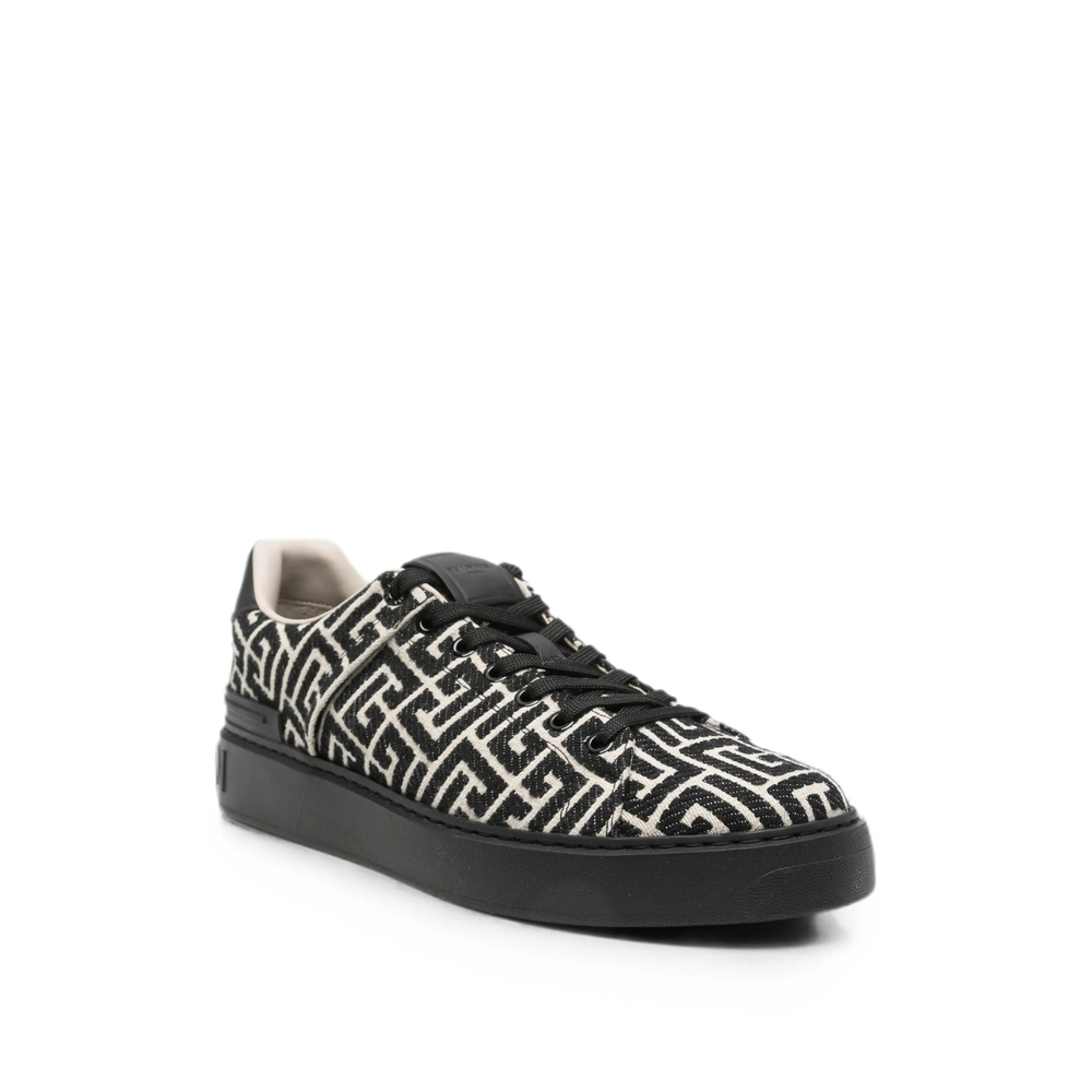 [Balmain] Sneakers FW26 HM1VI288 TJCM EDK