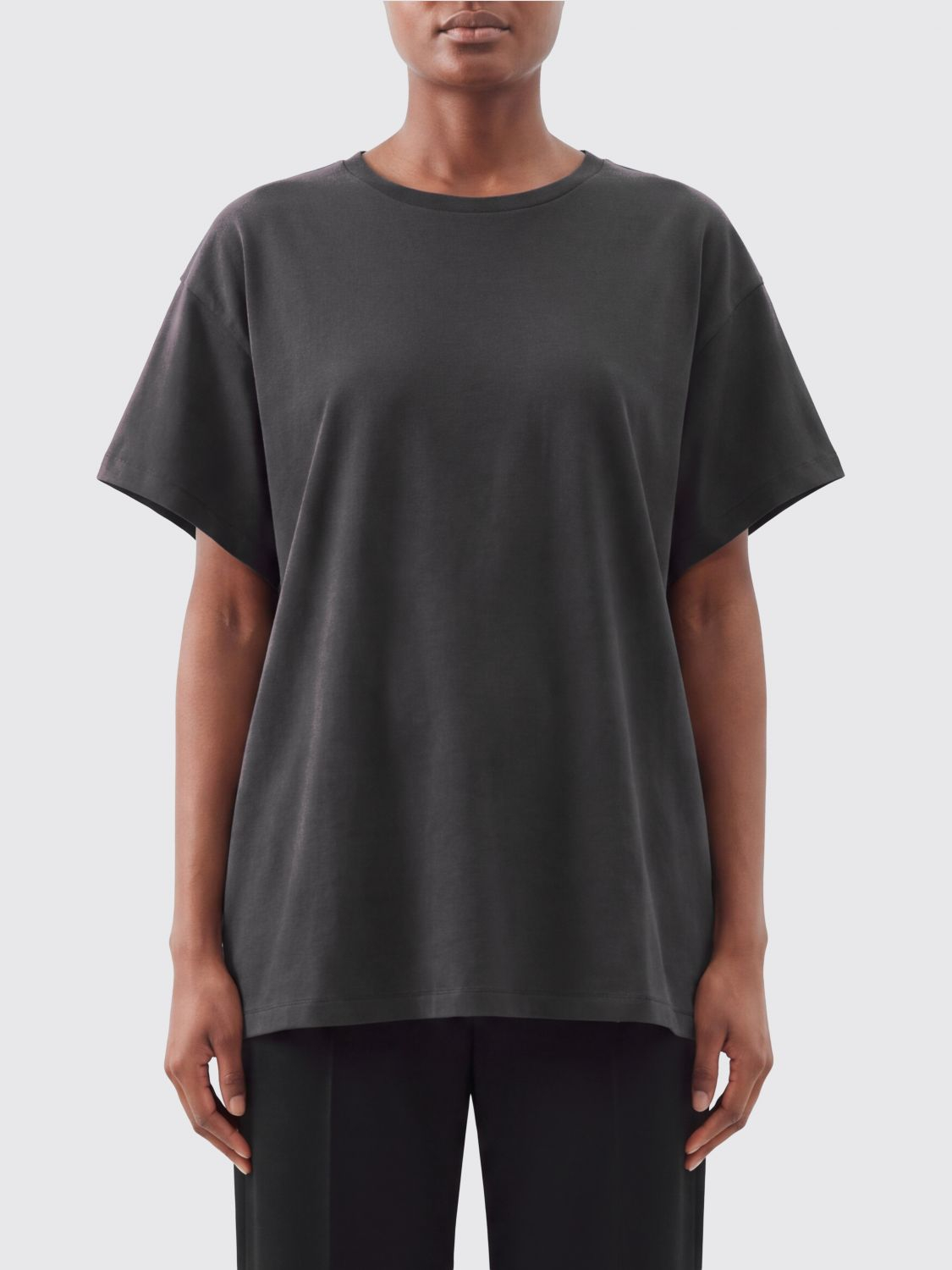 [KHAITE] T-shirts FW26 183321021 748