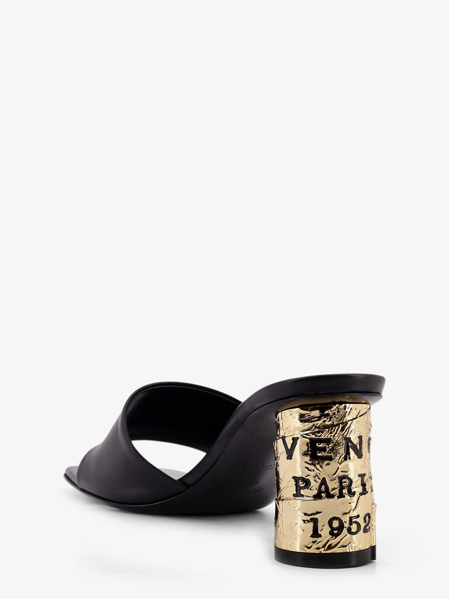 [Givenchy] Sandals SS26 BE30AGE1J7001