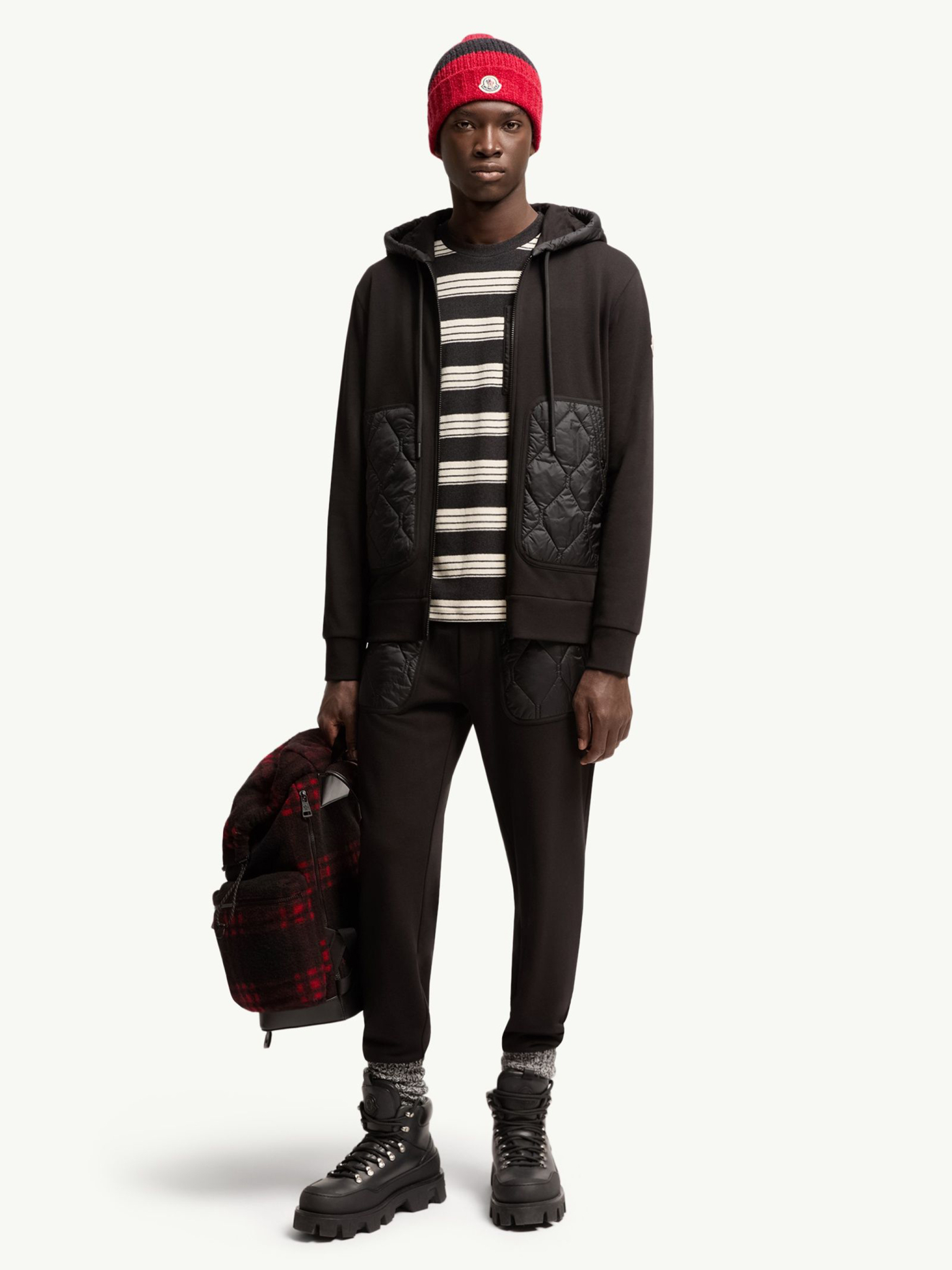 [Moncler] Zip up FW26 L20918G0004389B3P999