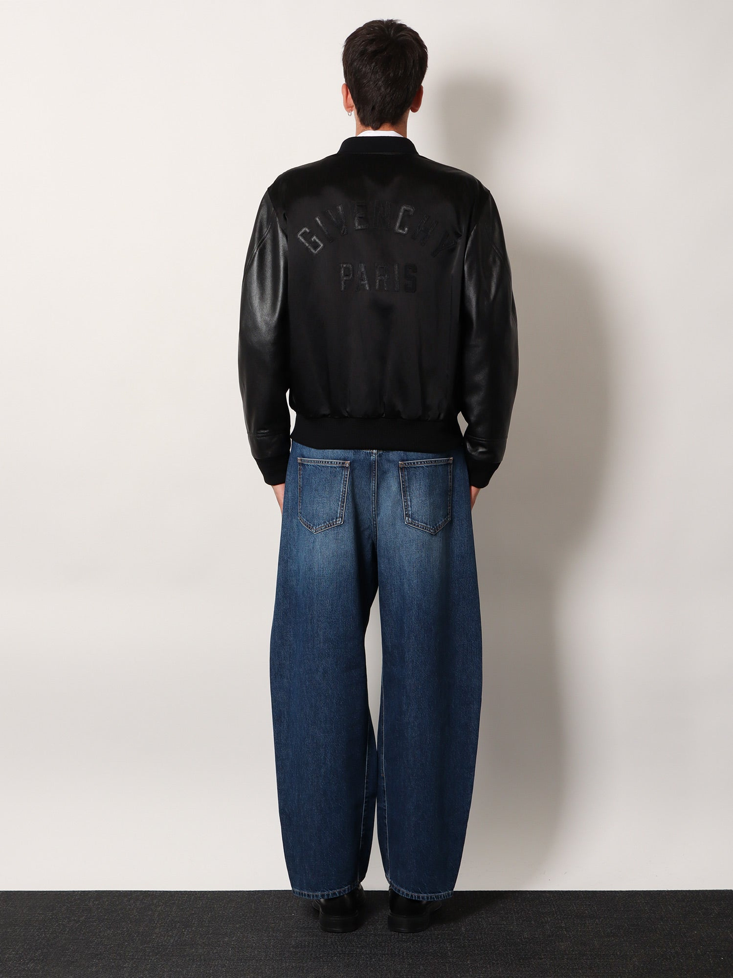 [Givenchy] Bomber Jacket FW25 BM01DZ6Y3Z075