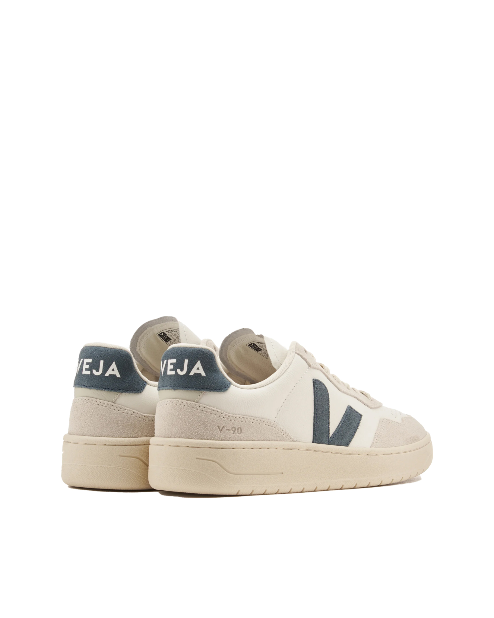 [Veja] Sneakers FW26 VD2003845EXTRAWHITECALIFORNIA