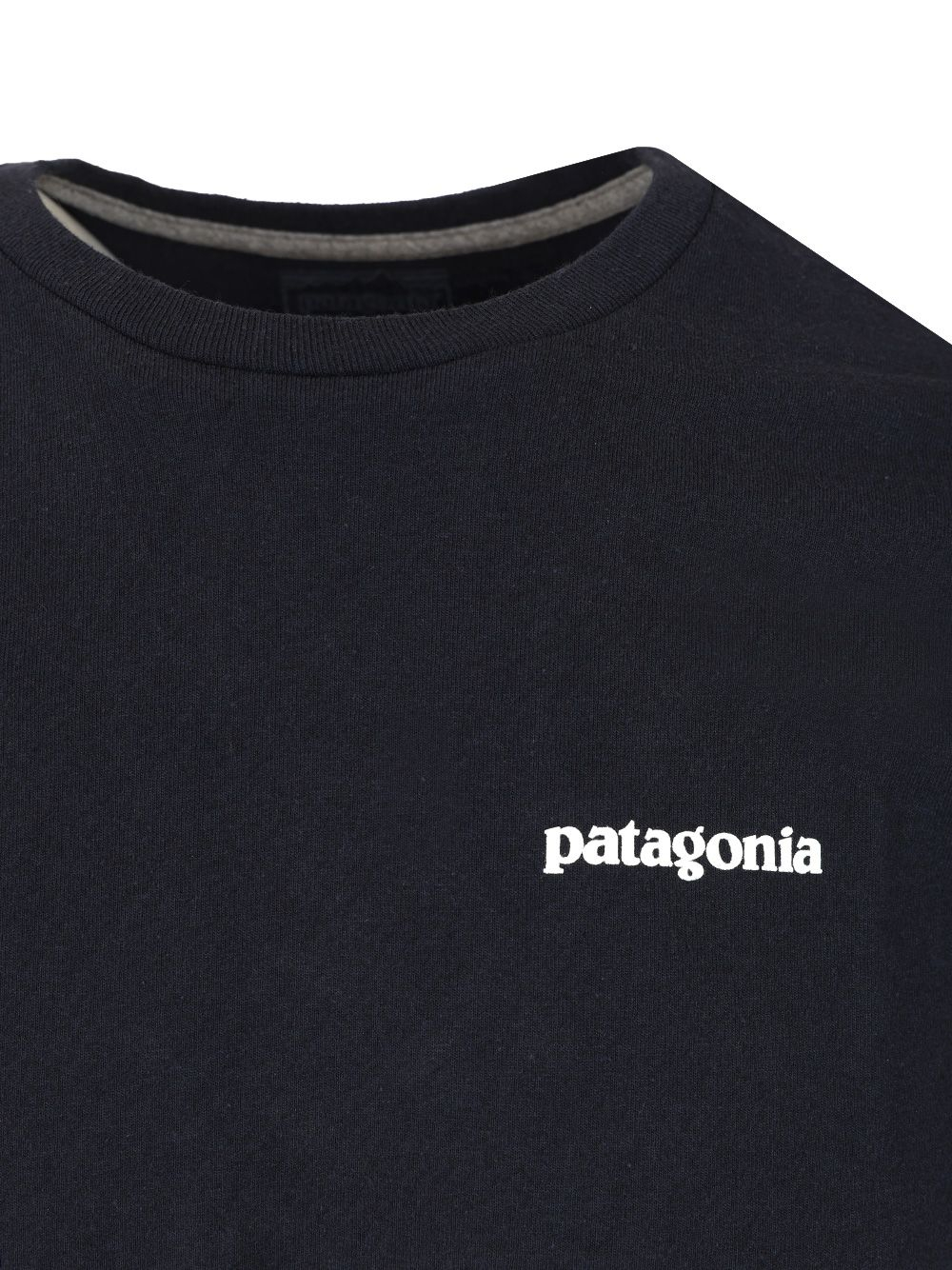[Patagonia] T-shirts CO 38504NENA