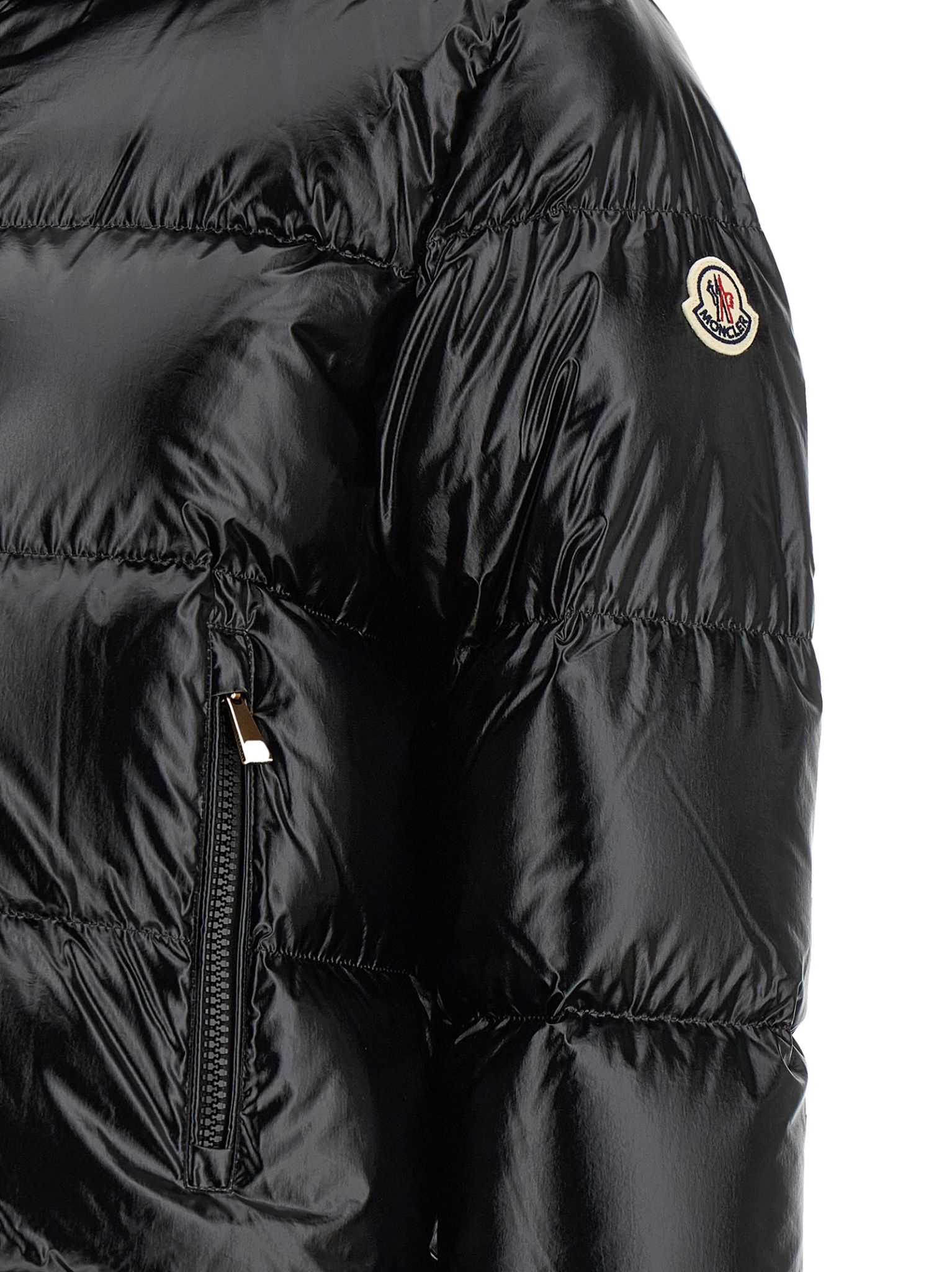[Moncler] Down jacket FW26 L20931A00031597EU999