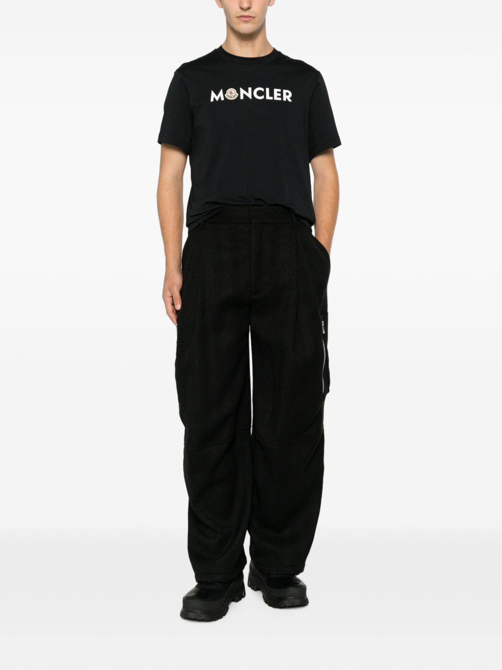 [Moncler] T-shirts Short Sleeve FW26 L20918C0005189B8Q778