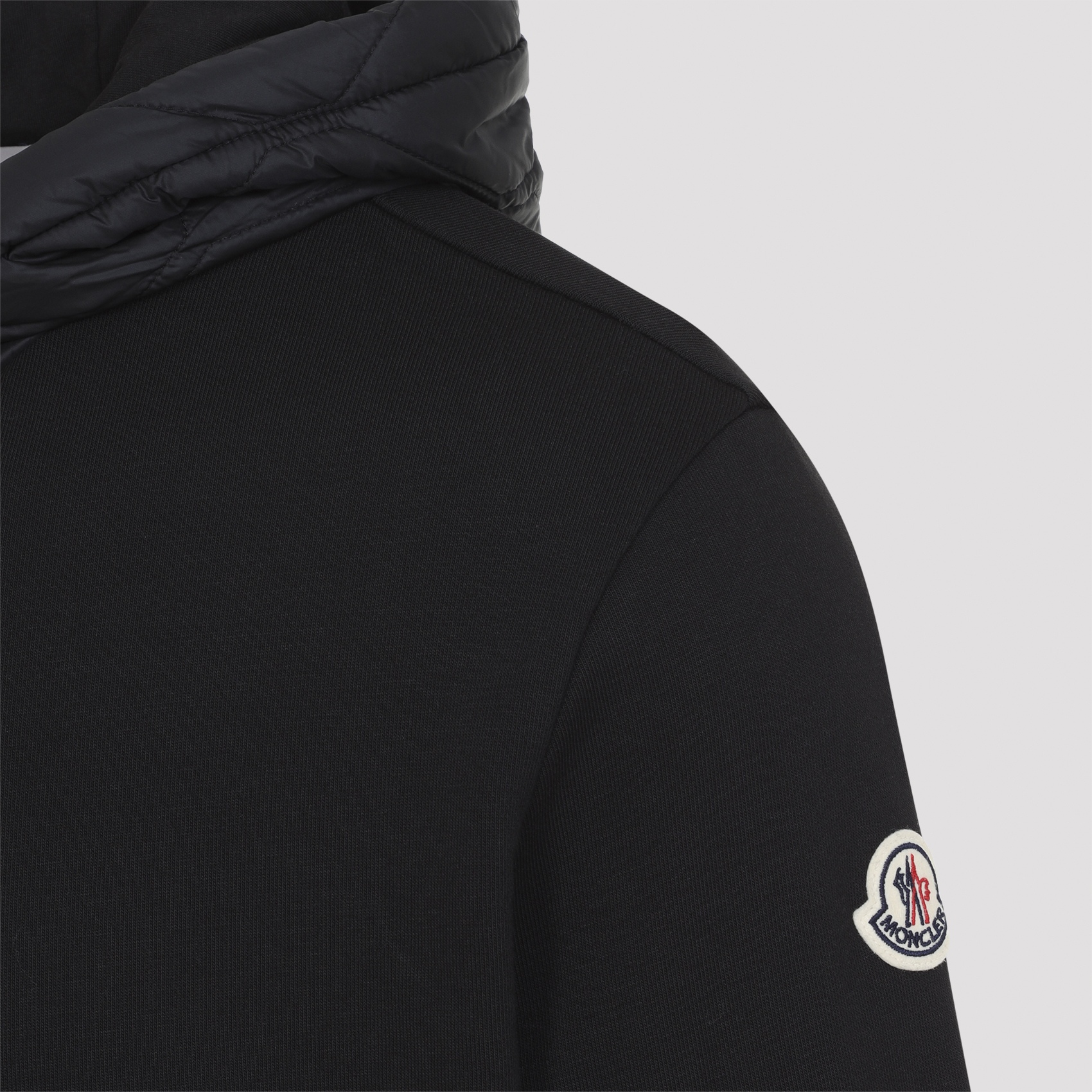 [Moncler] Zip up FW26 L20918G00043.89B3P