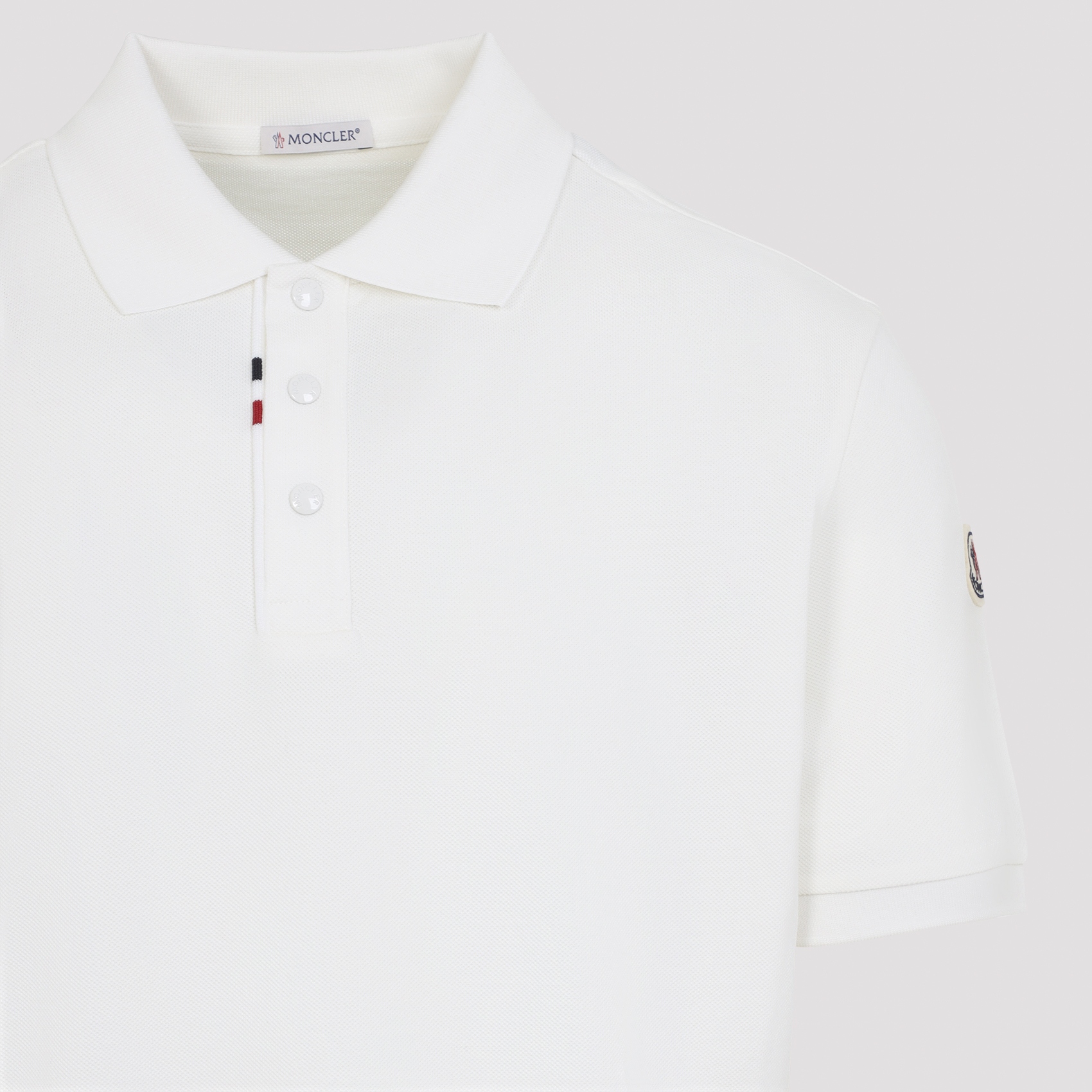[Moncler] T-shirts Short Sleeve FW26 L20918A00017.89A16