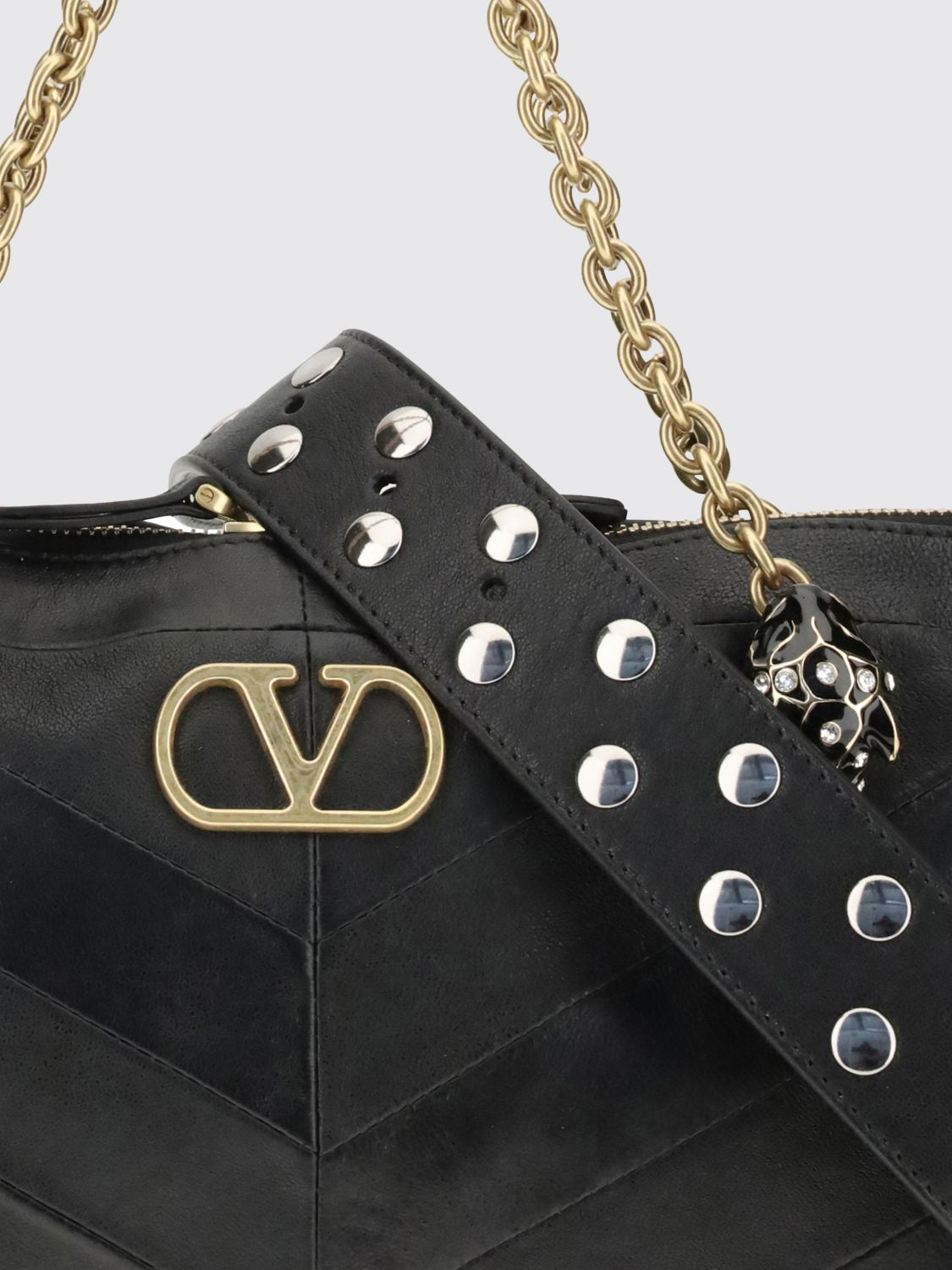 [Valentino Garavani] Shoulder bag FW26 B0S70UYF 0NO