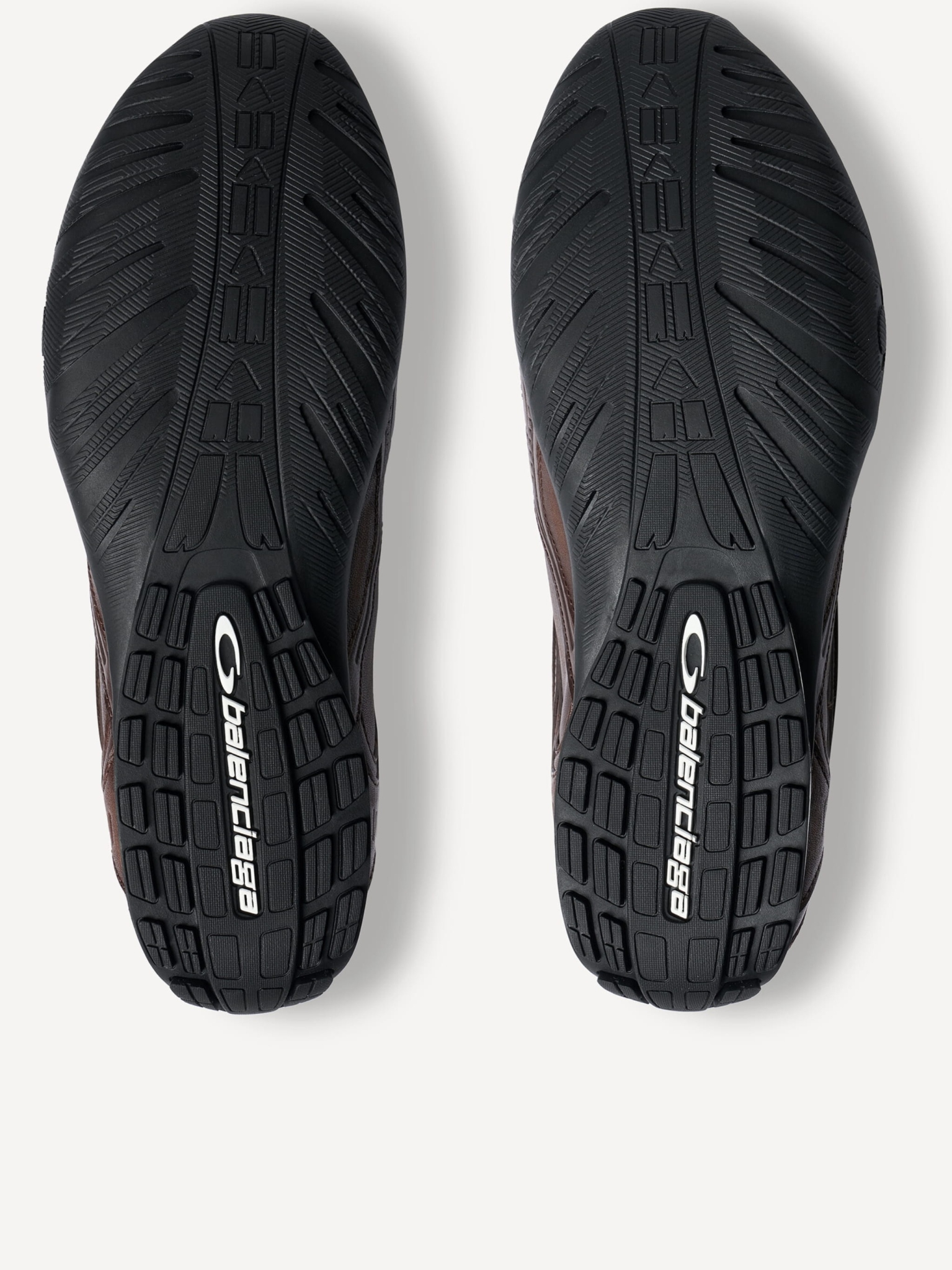 [Balenciaga] Sneakers FW26 865703 WSTVL