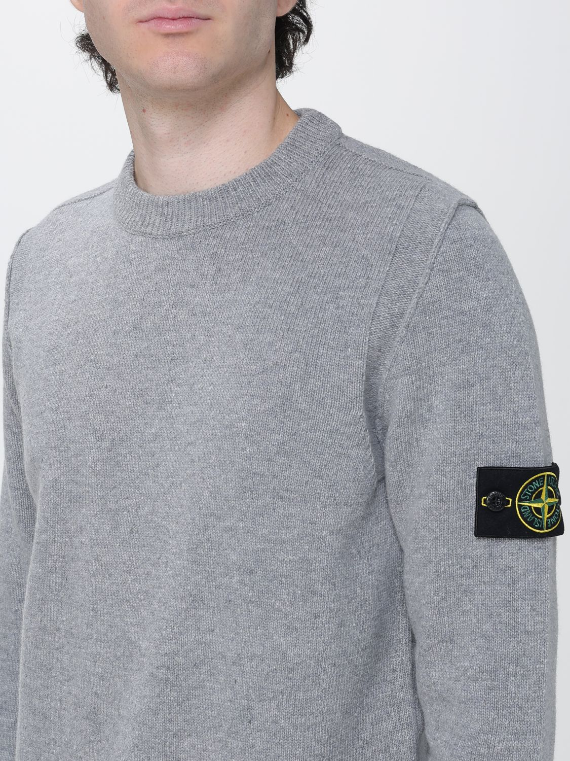 [Stone Island] Knitwear FW26 5100072S00A3 V0M60