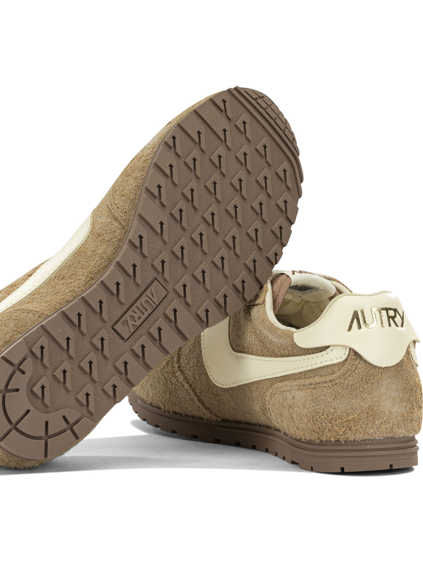 [AUTRY] Sneakers FW26 WSLWUB40