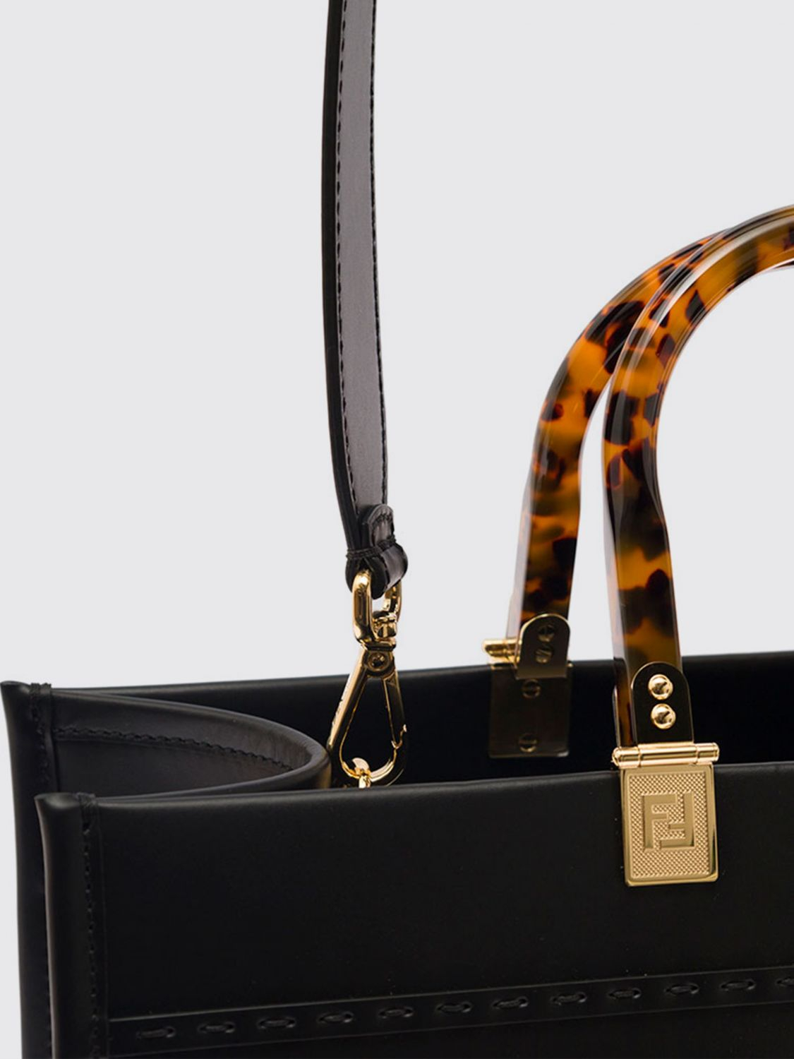 [Fendi] Tote bag FW26 8BH386ABVL F0KUR
