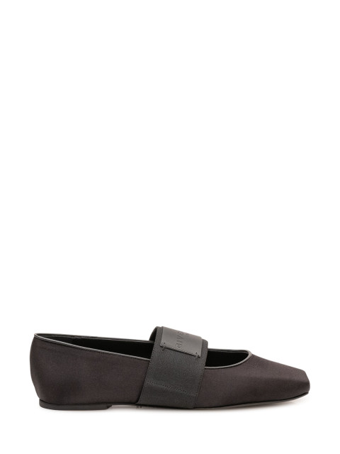 [Givenchy] Flat shoes SS26 BE5017E2J2 001